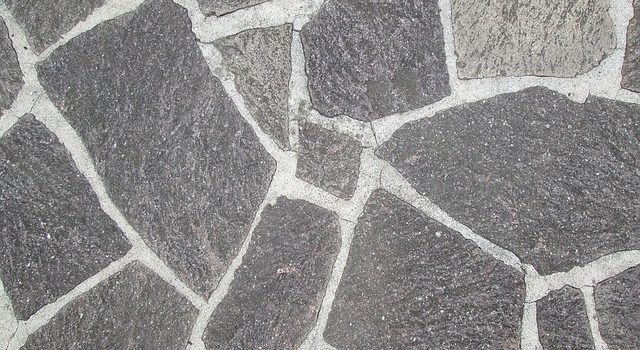 stone-pavement-1140653_640